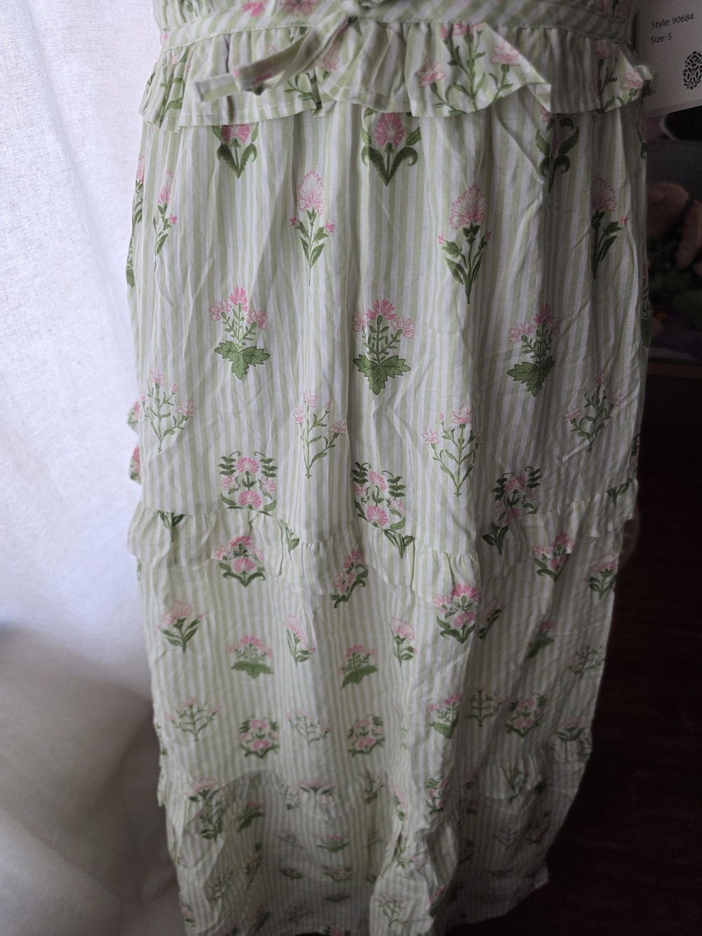 New With Tags LEA Smocked Floral Maxi Dress in Light Green - Picture 4 of 9